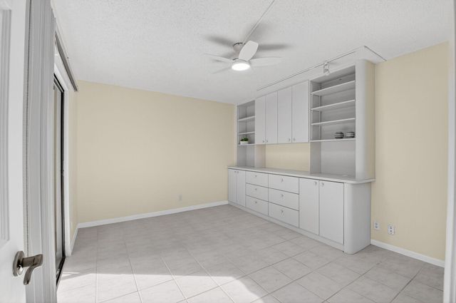 3002 San Clara Drive 6-B, Delray Beach, FL 33445