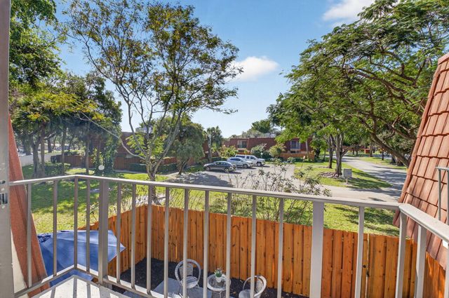 3002 San Clara Drive 6-B, Delray Beach, FL 33445