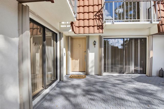 3002 San Clara Drive 6-B, Delray Beach, FL 33445