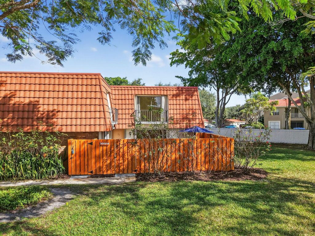 3002 San Clara Drive 6-B, Delray Beach, FL 33445