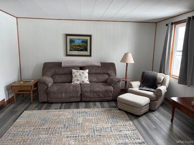 208 S Sophie Street, Bessemer, MI 49911