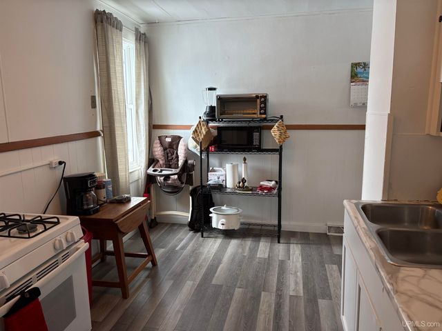 208 S Sophie Street, Bessemer, MI 49911