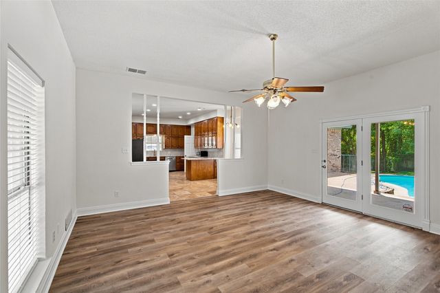 1205 Shannon Lane, Bedford, TX 76022