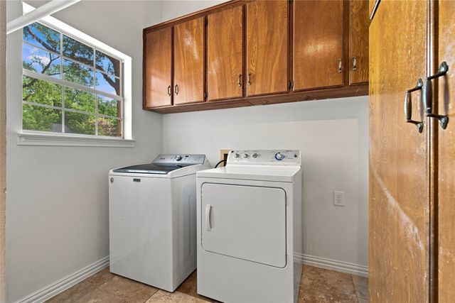 1205 Shannon Lane, Bedford, TX 76022