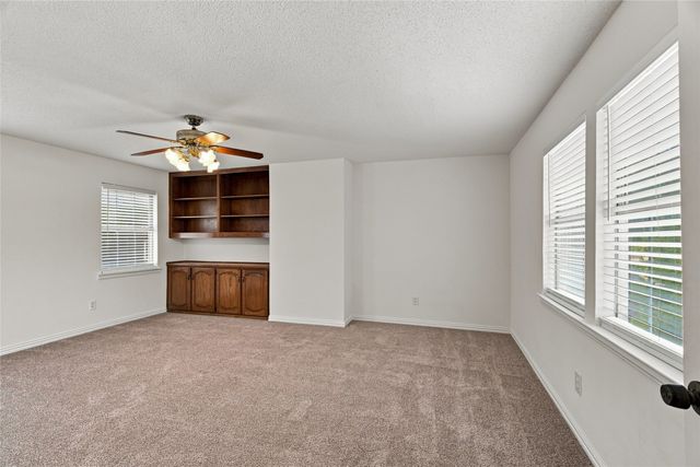 1205 Shannon Lane, Bedford, TX 76022