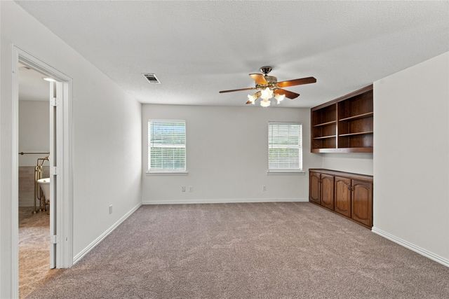 1205 Shannon Lane, Bedford, TX 76022