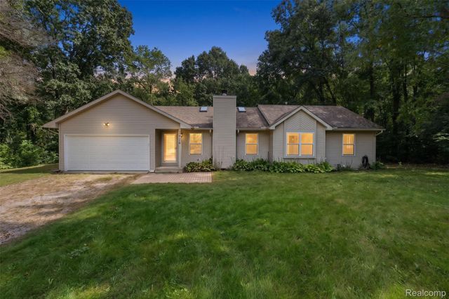 4309 S Baldwin Road, Orion Charter Township, MI 48359