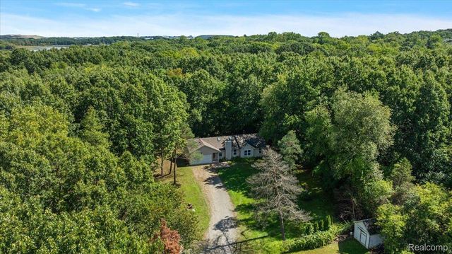 4309 S Baldwin Road, Orion Charter Township, MI 48359