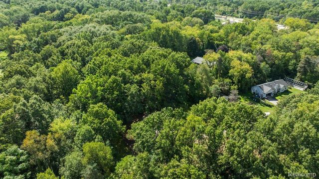 4309 S Baldwin Road, Orion Charter Township, MI 48359
