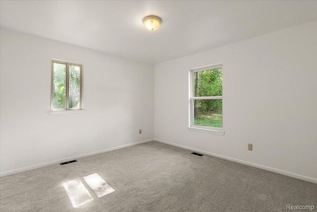 4309 S Baldwin Road, Orion Charter Township, MI 48359