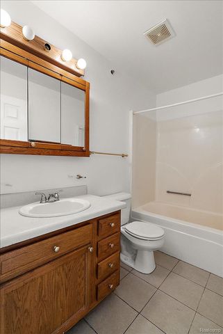 4309 S Baldwin Road, Orion Charter Township, MI 48359