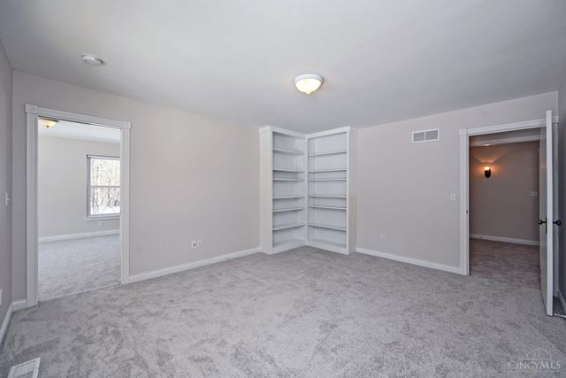 1081 Sedgefield Court, Hamilton Twp, OH 45039