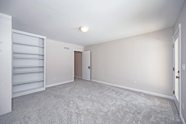 1081 Sedgefield Court, Hamilton Twp, OH 45039