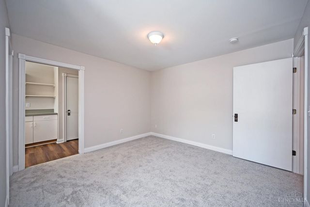 1081 Sedgefield Court, Hamilton Twp, OH 45039