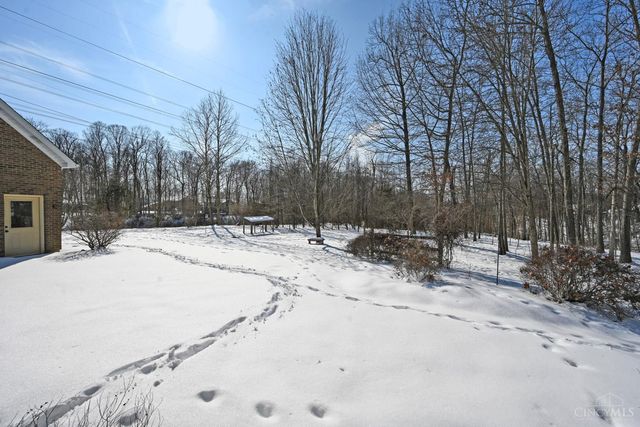 1081 Sedgefield Court, Hamilton Twp, OH 45039