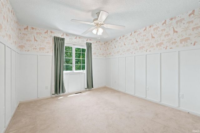 1103 Falcon Creek Parkway, Fort Wayne, IN 46845
