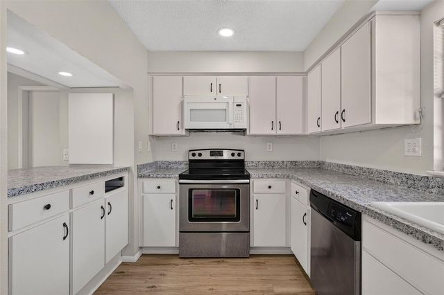 7502 POND CIRCLE, Spring Hill, FL 34606