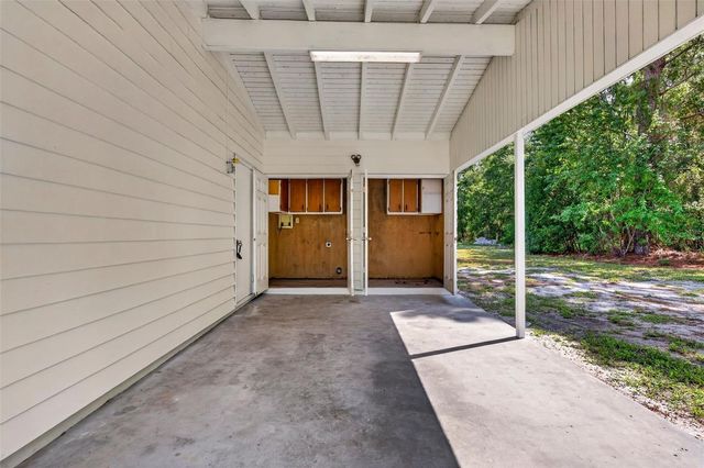 7502 POND CIRCLE, Spring Hill, FL 34606