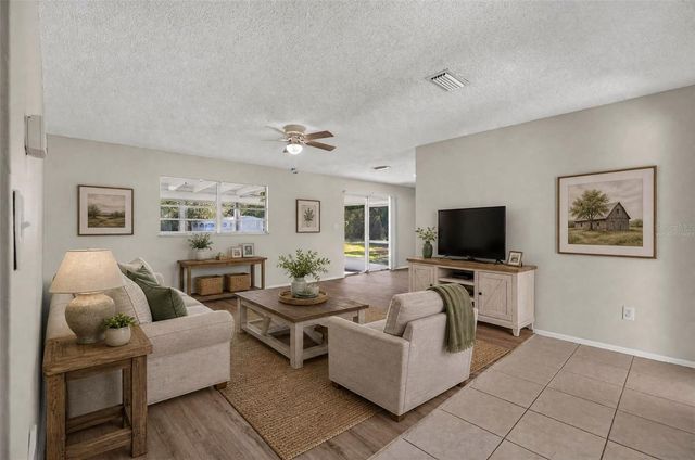 7502 POND CIRCLE, Spring Hill, FL 34606