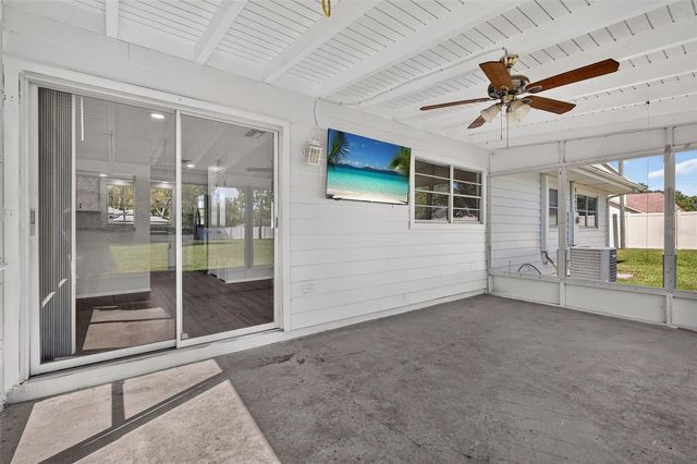 7502 POND CIRCLE, Spring Hill, FL 34606