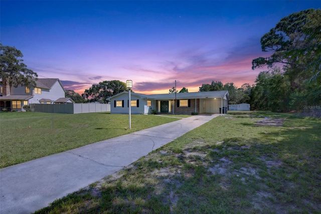 7502 POND CIRCLE, Spring Hill, FL 34606