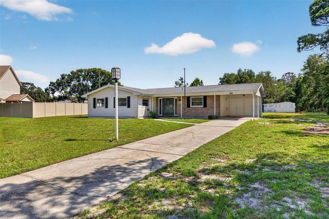 7502 POND CIRCLE, Spring Hill, FL 34606