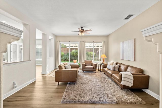 534 Sawka Dr, Auburn, CA 95603