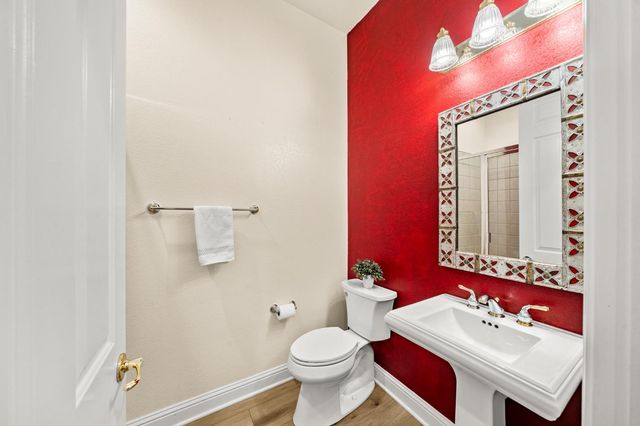 534 Sawka Dr, Auburn, CA 95603