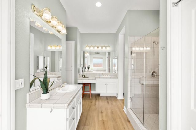 534 Sawka Dr, Auburn, CA 95603