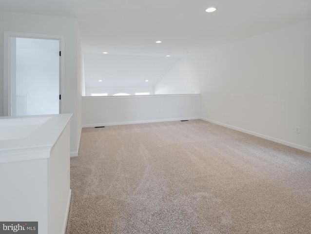 100 DECLAN #SAVANNAH, Kennett Square, PA 19348