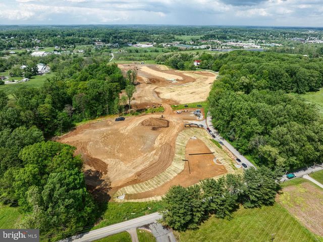 100 DECLAN #SAVANNAH, Kennett Square, PA 19348