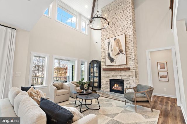 100 DECLAN #SAVANNAH, Kennett Square, PA 19348