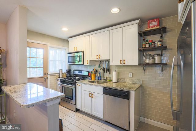 3723 BAYONNE AVE, Baltimore, MD 21206