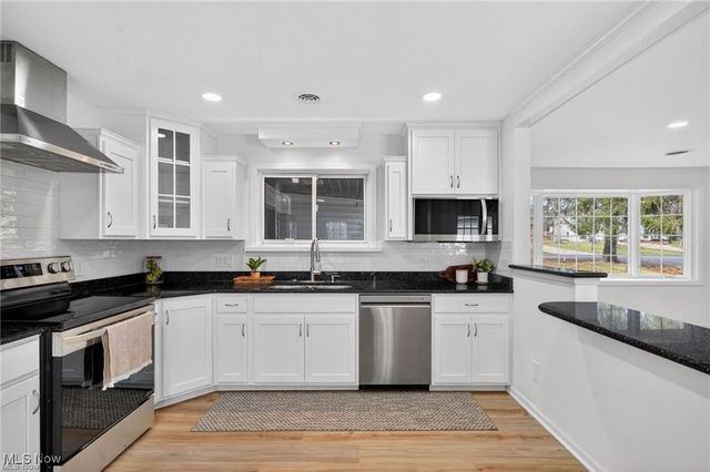 5550 West Boulevard NW, Canton, OH 44718