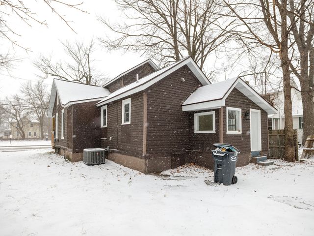 1404 N Edwards Street, Kalamazoo, MI 49007