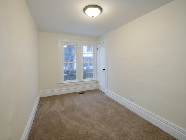 1404 N Edwards Street, Kalamazoo, MI 49007