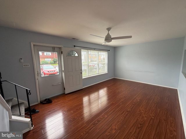 2011 BEECH LN, Bensalem, PA 19020