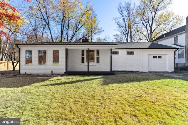 174 E HIGHLAND AVE, Langhorne, PA 19047