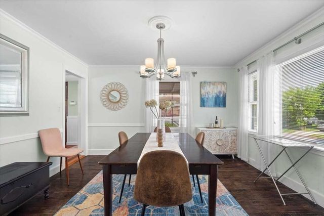 4 Van St, Worcester, MA 01602