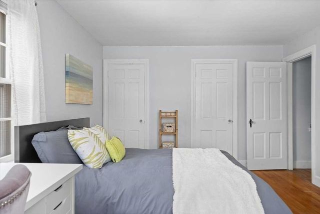 4 Van St, Worcester, MA 01602