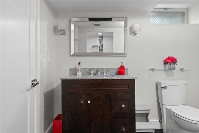 4 Van St, Worcester, MA 01602