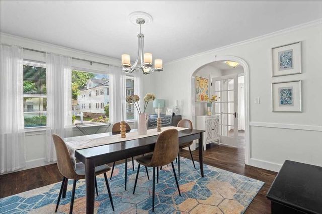 4 Van St, Worcester, MA 01602