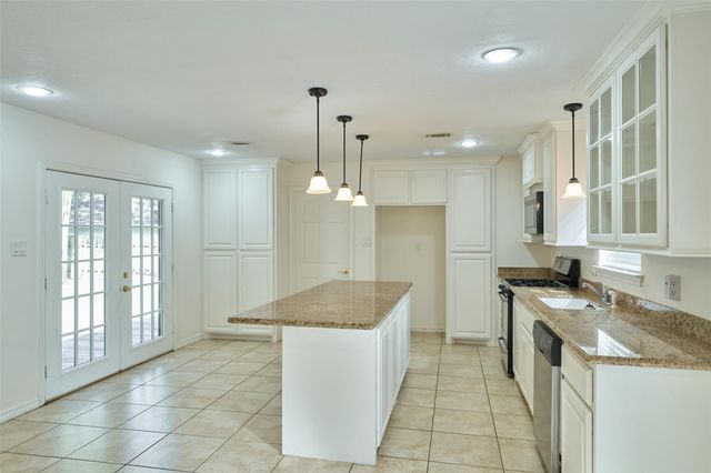 11616 Timberwild Street, The Woodlands, TX 77380