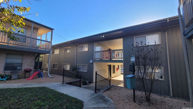 516 Gentleman Rd Apt 19, Balcones Heights, TX 78201