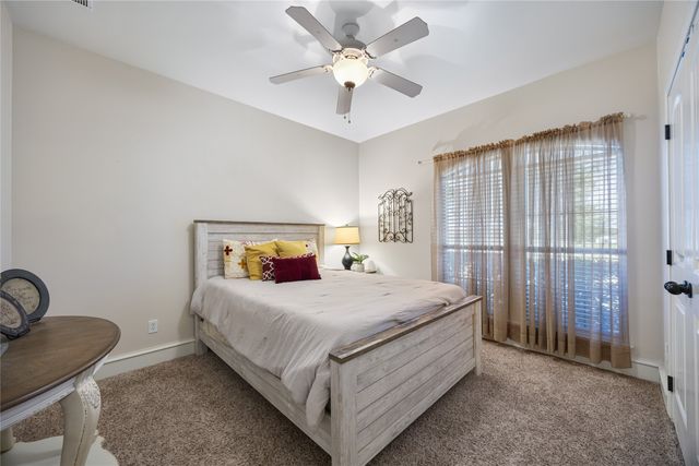 1354 Shadow Lakes Drive, Wills Point, TX 75169
