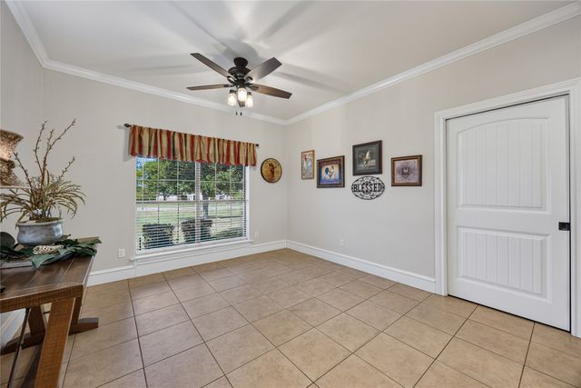 1354 Shadow Lakes Drive, Wills Point, TX 75169