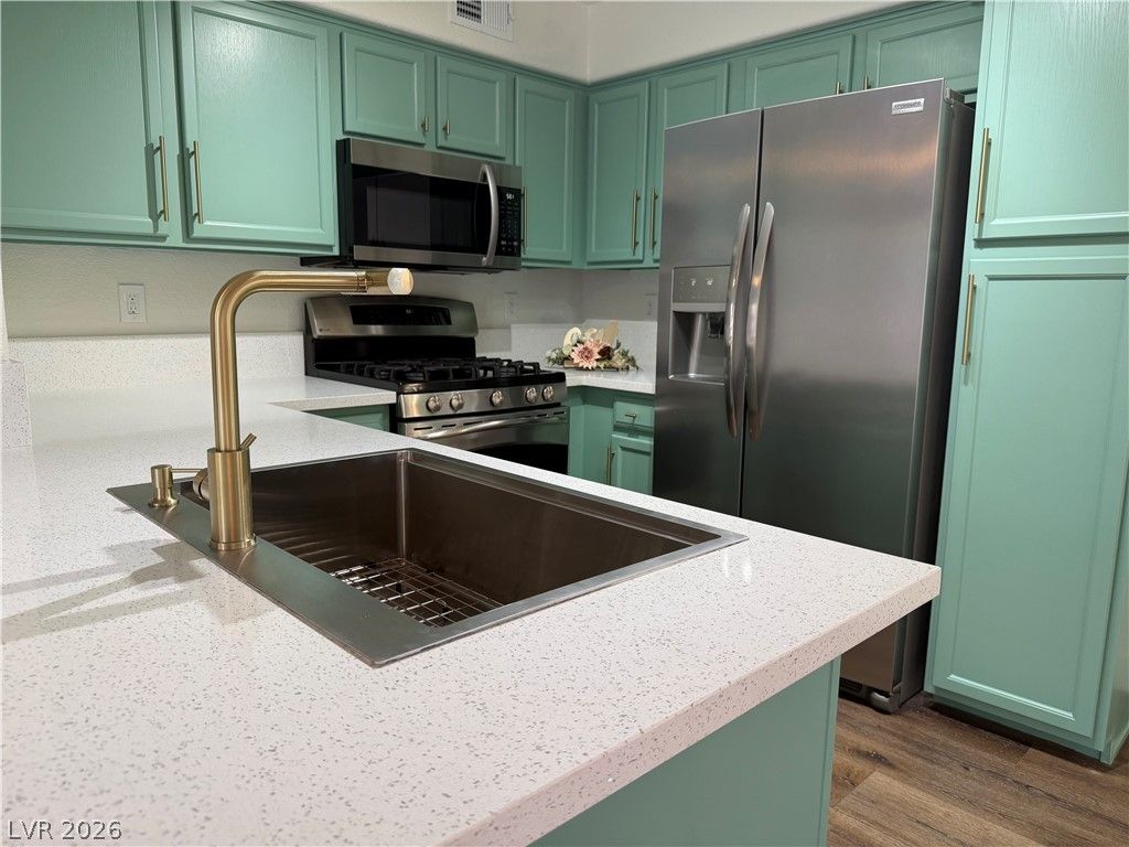 3136 Tarpon Drive 201, Las Vegas, NV 89120 — photo 4