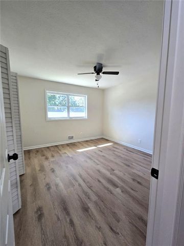 2613 Creek Lane, Snellville, GA 30078