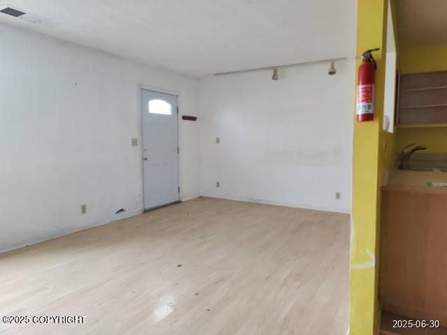 1251 Elegante Lane, Anchorage, AK 99501