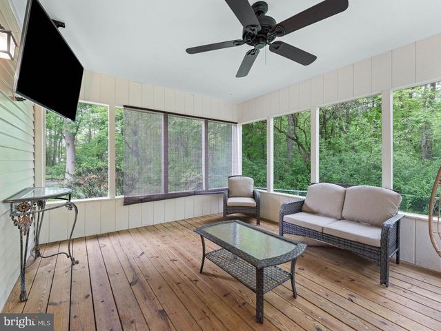 14 BORDEAUX PL, Swedesboro, NJ 08085